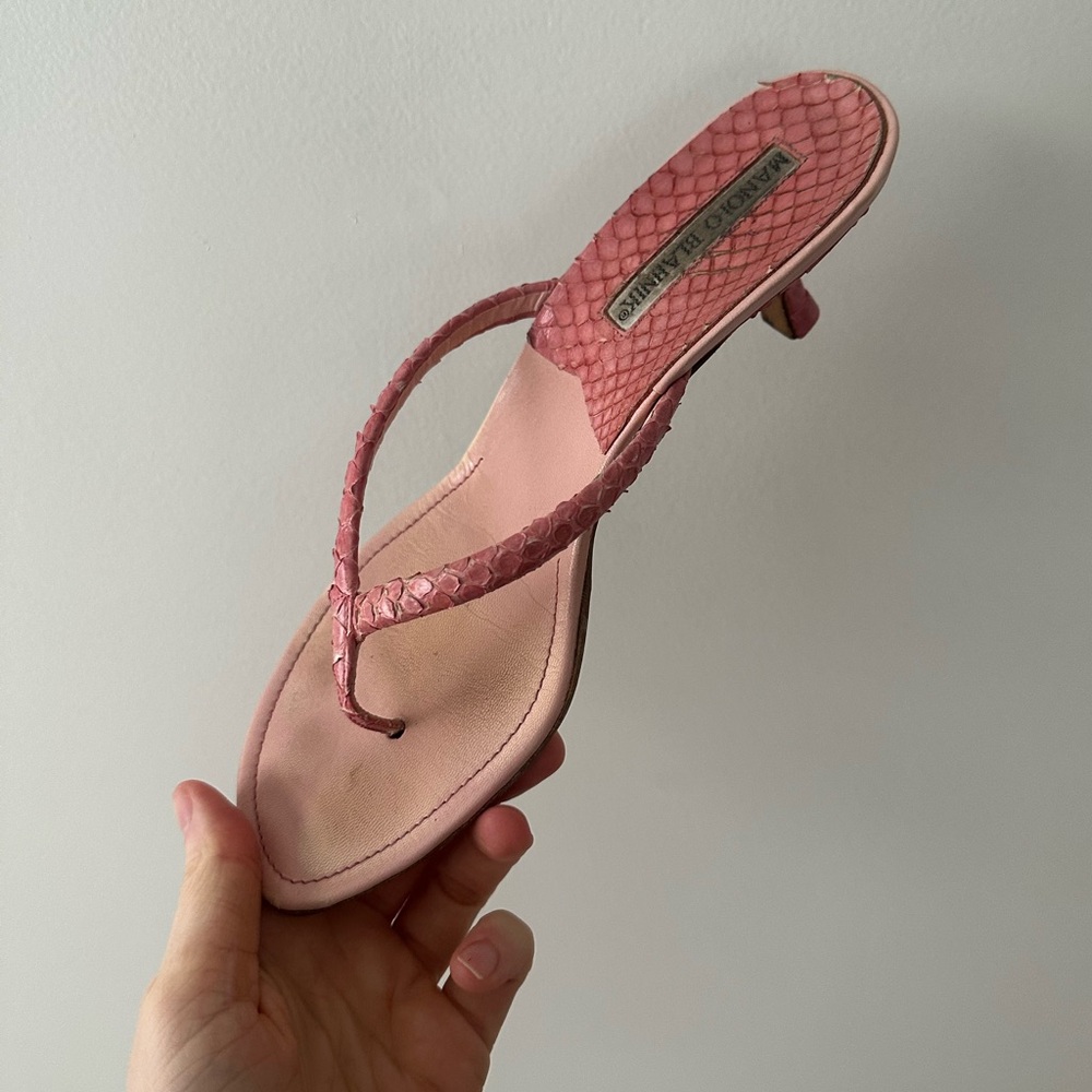 Manolo Blahnik Pink Salmon Textured Slide Sandals
